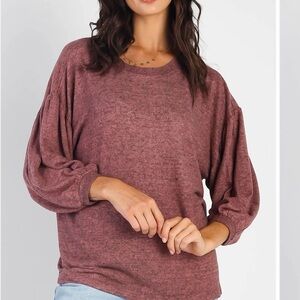 - Chic Nation Long Sleeve puff balloon style top